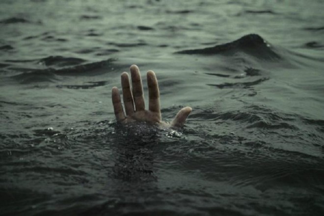 Three drowned in Manair river in Sultanabad