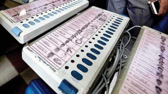 Andhra Pradesh polls: 2 killed in clashes, EVMs malfunction