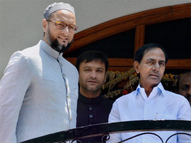 KCR along with Owaisi planning big?