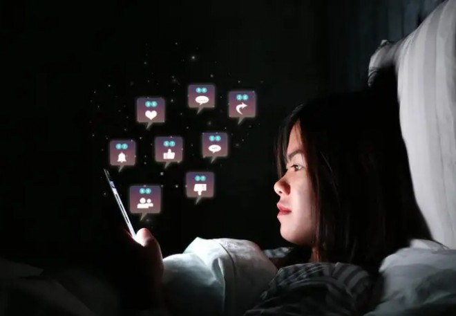 Using screen before bedtime is dangerous 