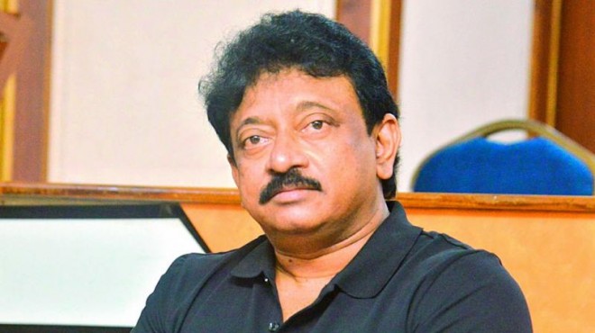 RGV doesnt get hotels, AP cops send him back to Vijayawada