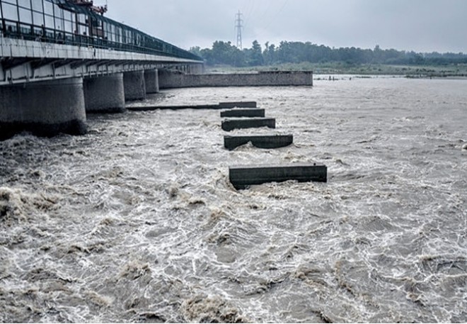 Yamuna river in Delhi is above the danger mark 