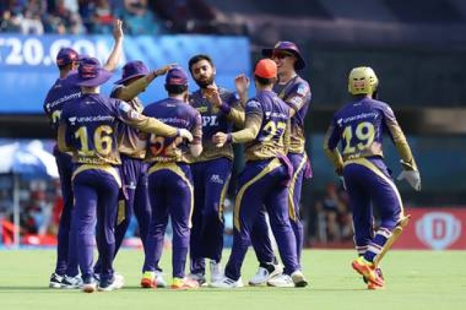 There are Covid concerns in the Ipl 2021, KKR Vs RCB match postponed.