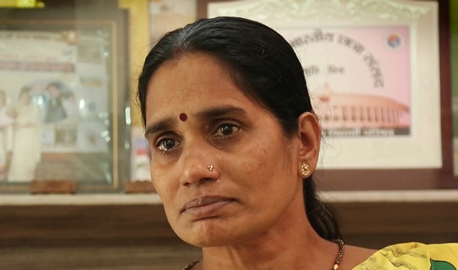 Efforts to delay the hanging will fail: Nirbhayas mother