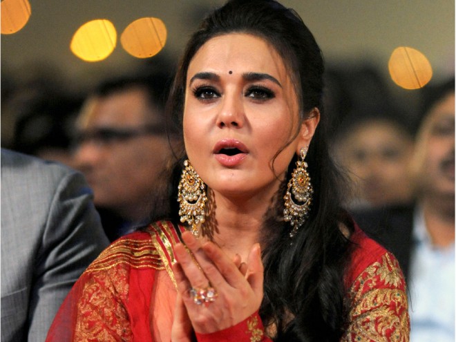Preity Zinta gets huge shock from GoAir airlines